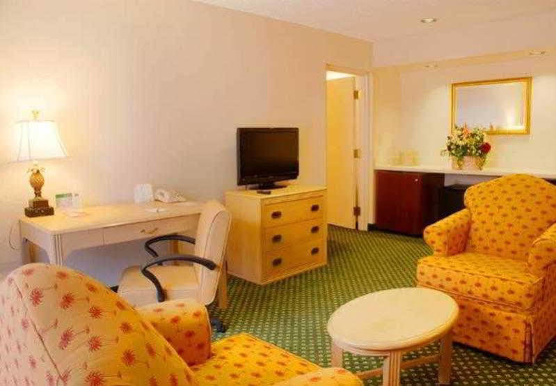 Courtyard By Marriott Fort Lauderdale Coral Springs Exterior foto